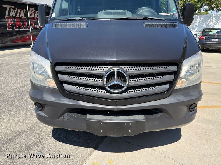 image for item EL2648 2016 Mercedes-Benz Sprinter 2500 van