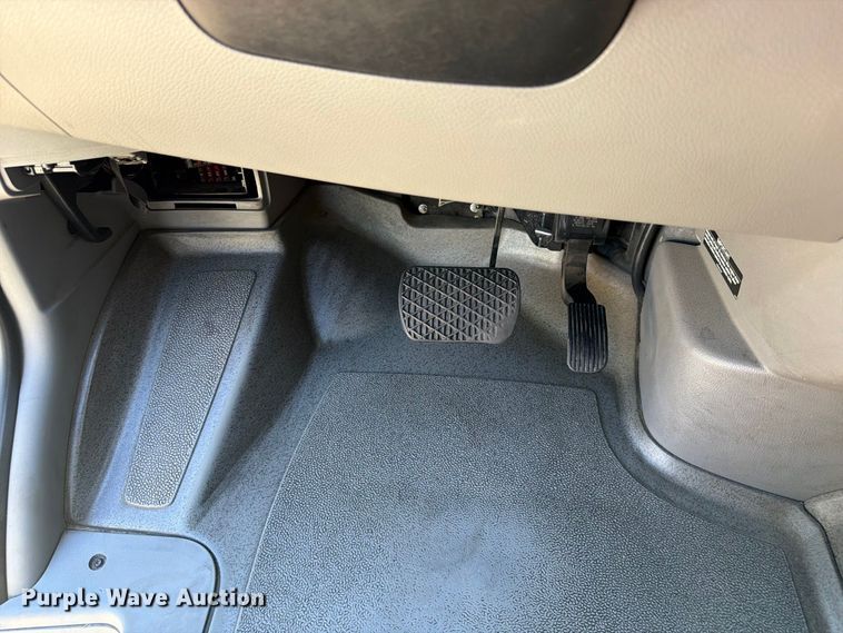 image for item EL2648 2016 Mercedes-Benz Sprinter 2500 van