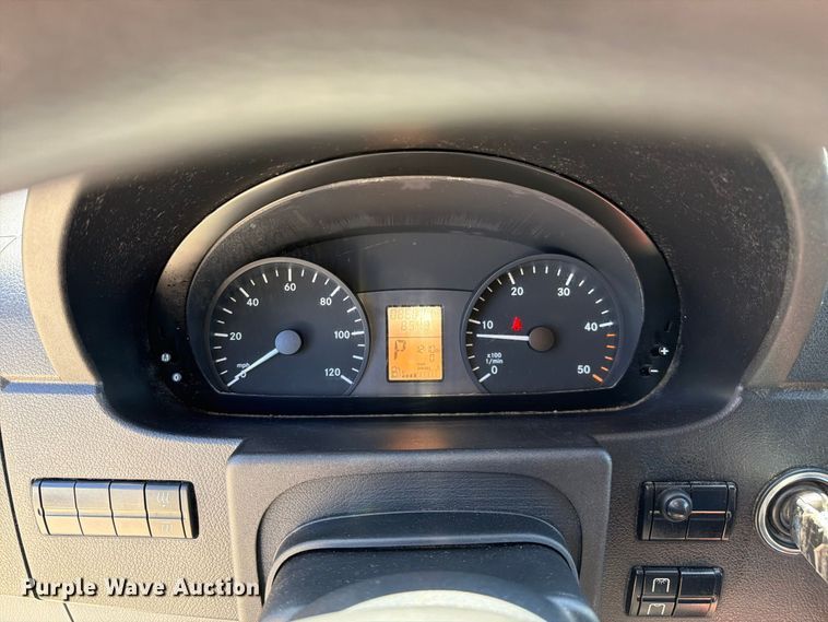 image for item EL2648 2016 Mercedes-Benz Sprinter 2500 van