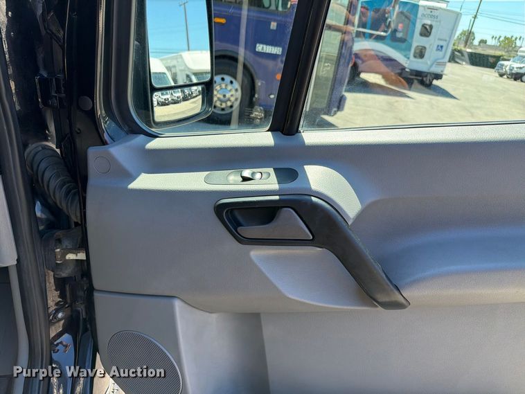 image for item EL2648 2016 Mercedes-Benz Sprinter 2500 van