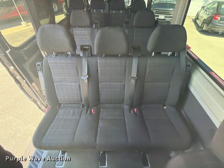 image for item EL2648 2016 Mercedes-Benz Sprinter 2500 van