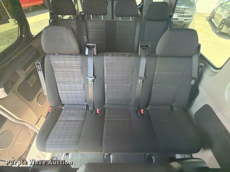 image for item EL2648 2016 Mercedes-Benz Sprinter 2500 van