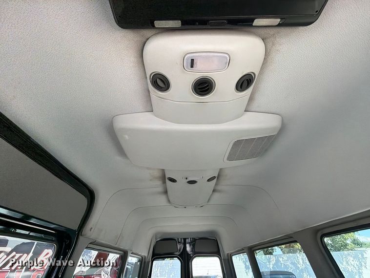 image for item EL2648 2016 Mercedes-Benz Sprinter 2500 van