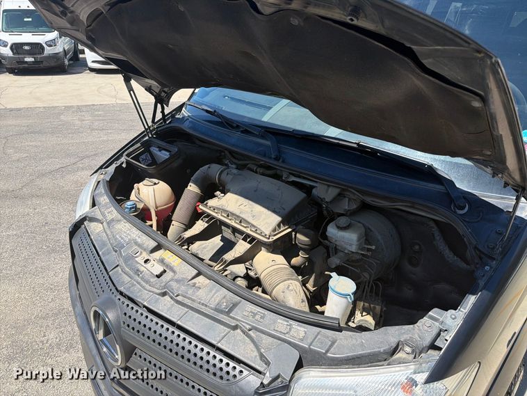 image for item EL2648 2016 Mercedes-Benz Sprinter 2500 van
