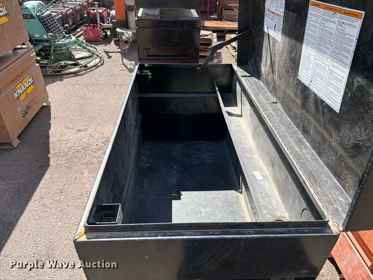 image for item EL2666 (2) job site boxes