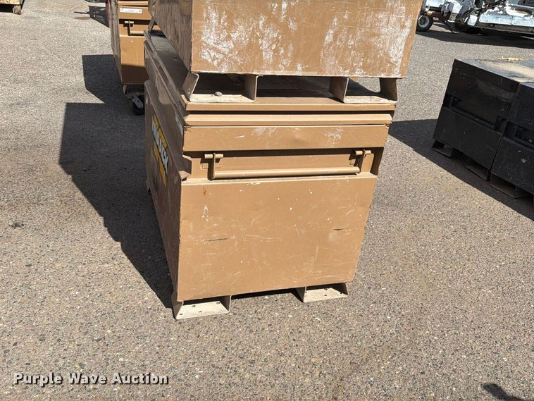 image for item EL2667 (2) job site boxes