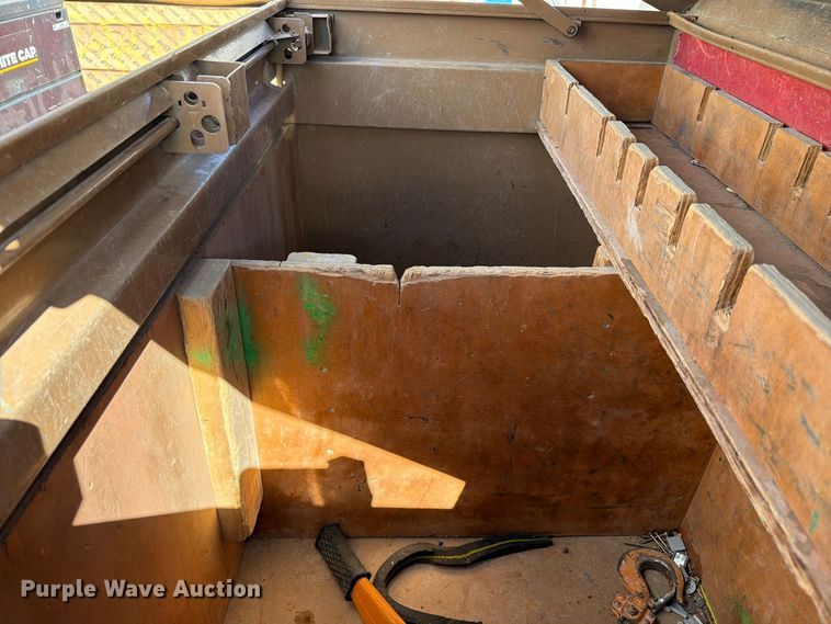 image for item EL2667 (2) job site boxes