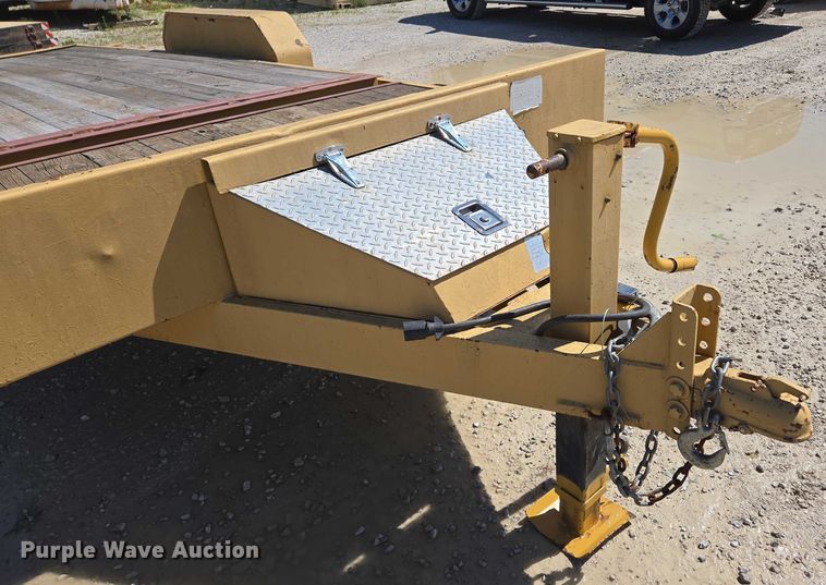image for item EN3763 2013 Rice tilt deck equipment trailer