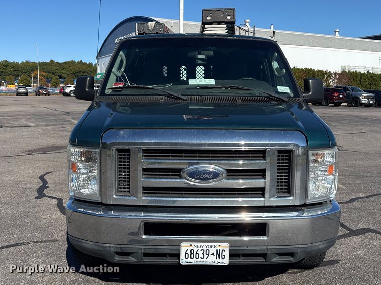 image for item EN3980 2012 Ford E250 van