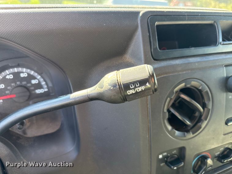 image for item EN3980 2012 Ford E250 van