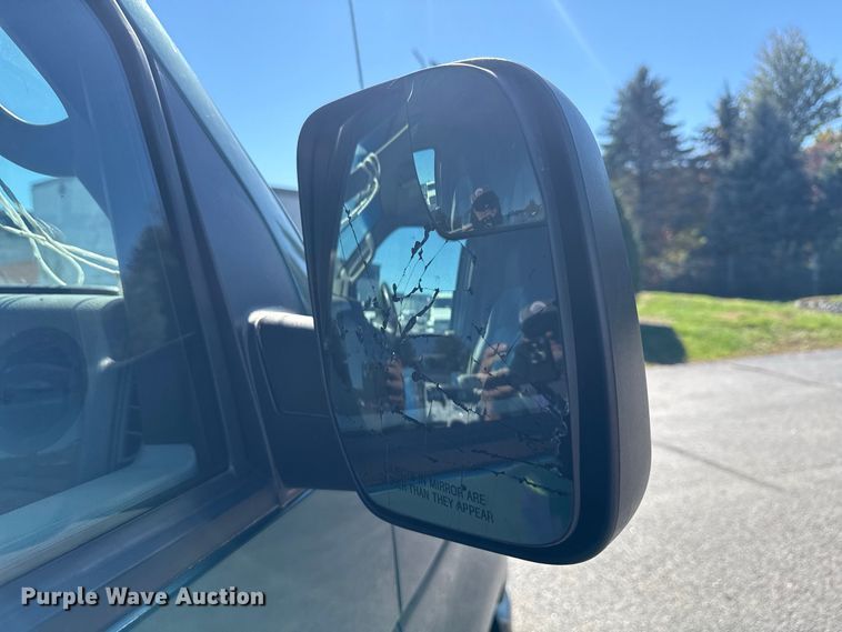 image for item EN3980 2012 Ford E250 van