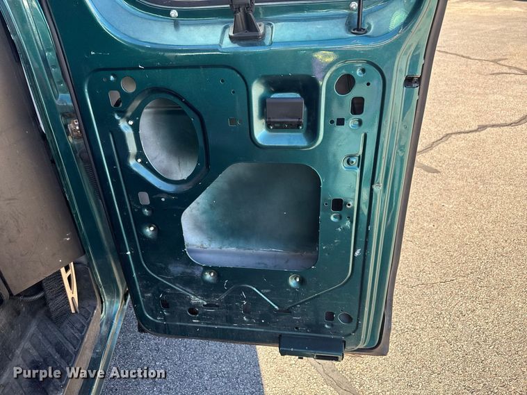 image for item EN3980 2012 Ford E250 van