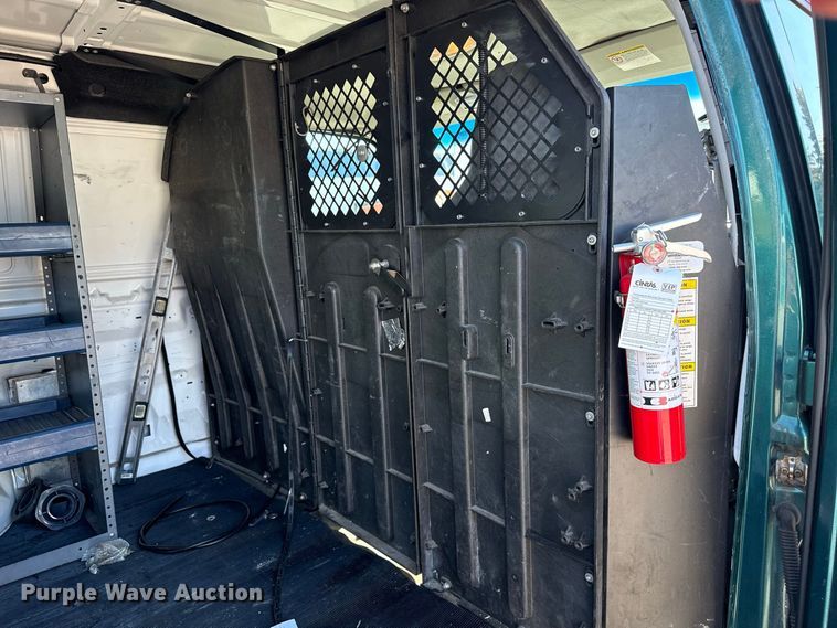image for item EN3980 2012 Ford E250 van