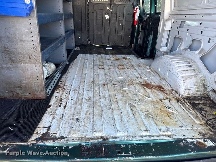 image for item EN3980 2012 Ford E250 van