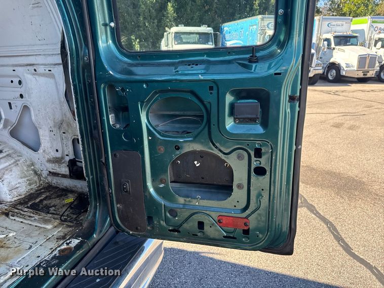 image for item EN3980 2012 Ford E250 van
