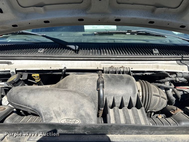 image for item EN3980 2012 Ford E250 van