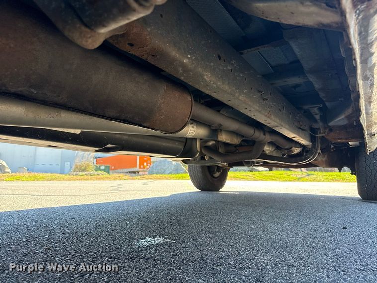image for item EN3980 2012 Ford E250 van