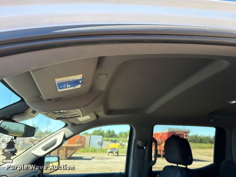 image for item EO8794 2023 Chevrolet Silverado 1500 Crew Cab pickup truck