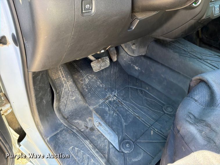 image for item EO8794 2023 Chevrolet Silverado 1500 Crew Cab pickup truck