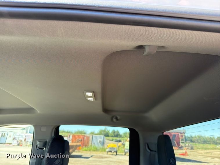 image for item EO8794 2023 Chevrolet Silverado 1500 Crew Cab pickup truck