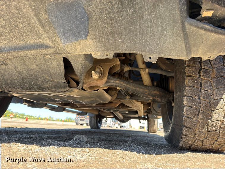 image for item EO8794 2023 Chevrolet Silverado 1500 Crew Cab pickup truck