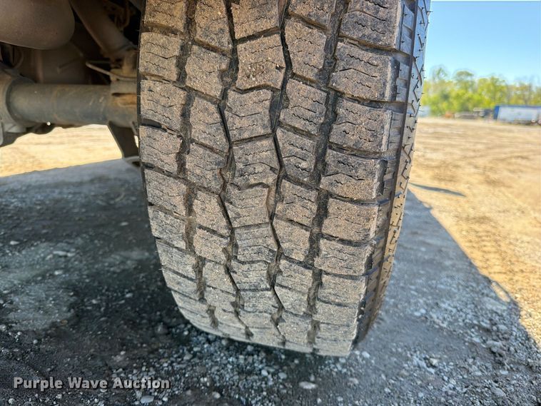 image for item EO8794 2023 Chevrolet Silverado 1500 Crew Cab pickup truck