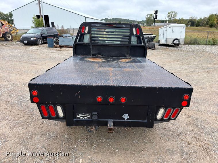 image for item EO8806 1995 Ford F250 XLT flatbed pickup truck