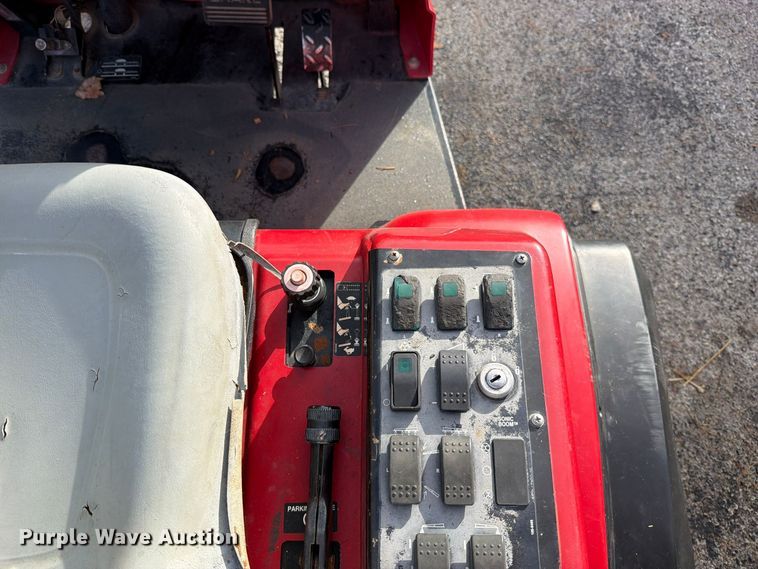 image for item EO8809 Toro Multi Pro 1250 turf sprayer