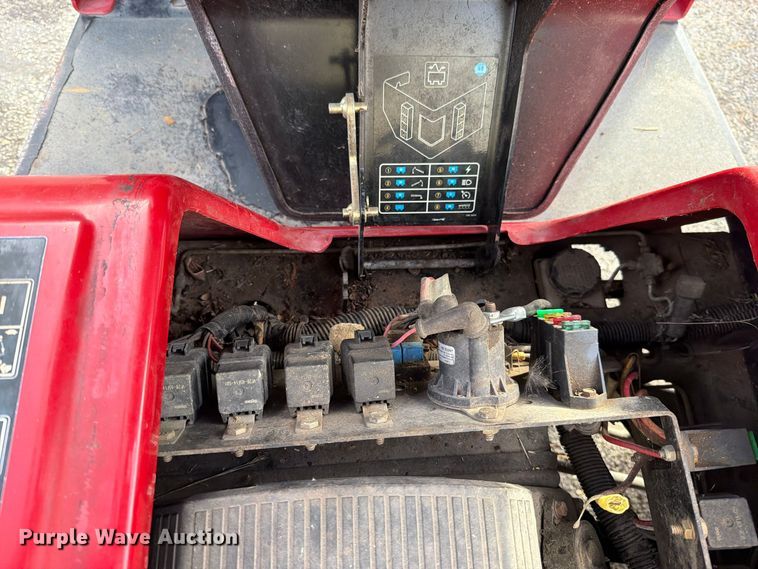 image for item EO8809 Toro Multi Pro 1250 turf sprayer