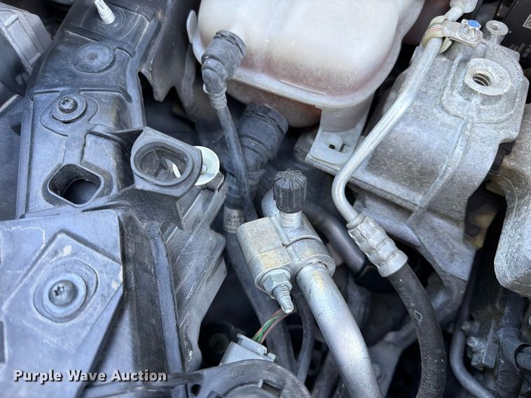 image for item EO8810 2020 Mercedes-Benz GLB 250-4M SUV
