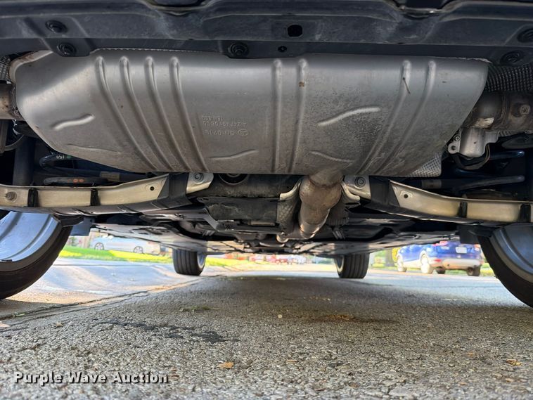 image for item EO8810 2020 Mercedes-Benz GLB 250-4M SUV