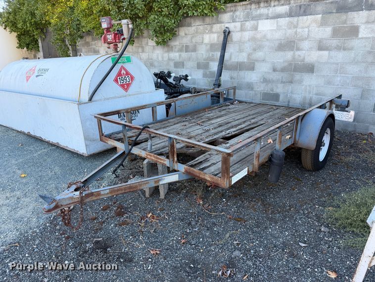 image for item EP3037 2004 Carson utility trailer