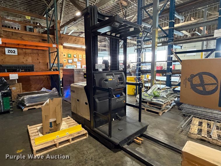 image for item EP3046 2018 Crown SP3520-30 order picker