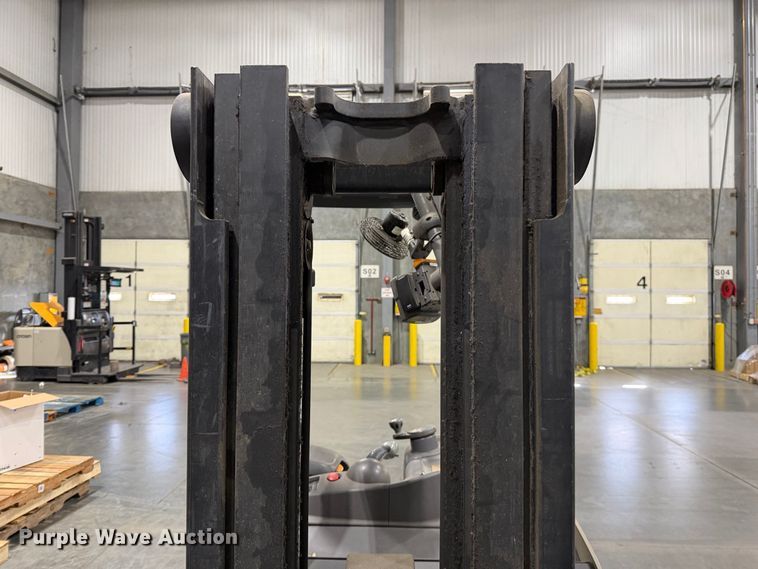 image for item EP3048 2018 Crown RC5545-40 forklift
