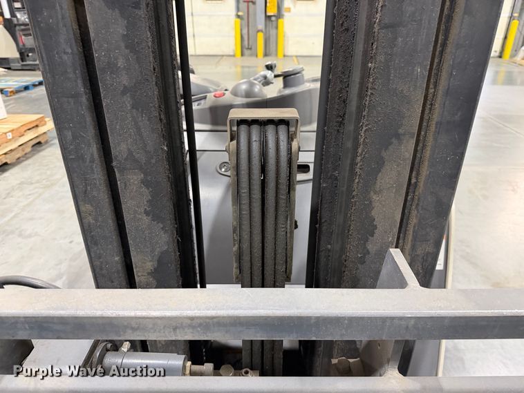 image for item EP3048 2018 Crown RC5545-40 forklift