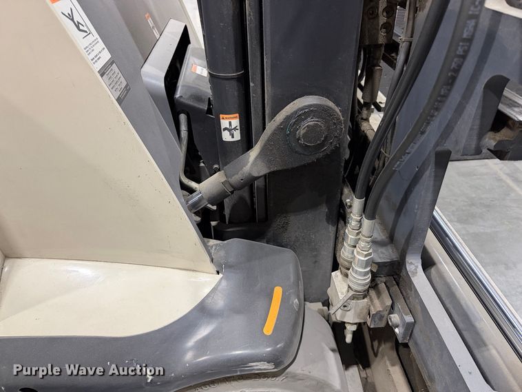image for item EP3048 2018 Crown RC5545-40 forklift