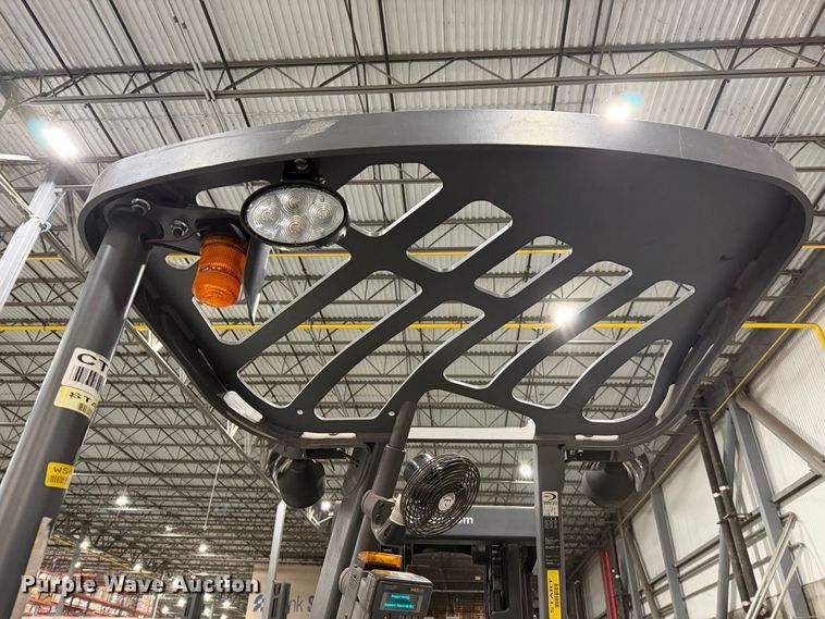 image for item EP3048 2018 Crown RC5545-40 forklift