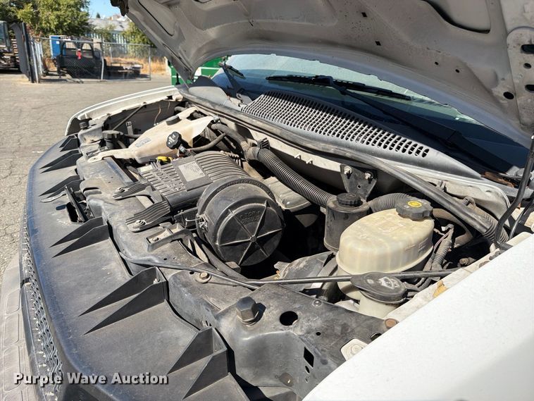 image for item EP3053 2017 Chevrolet Express 2500 van