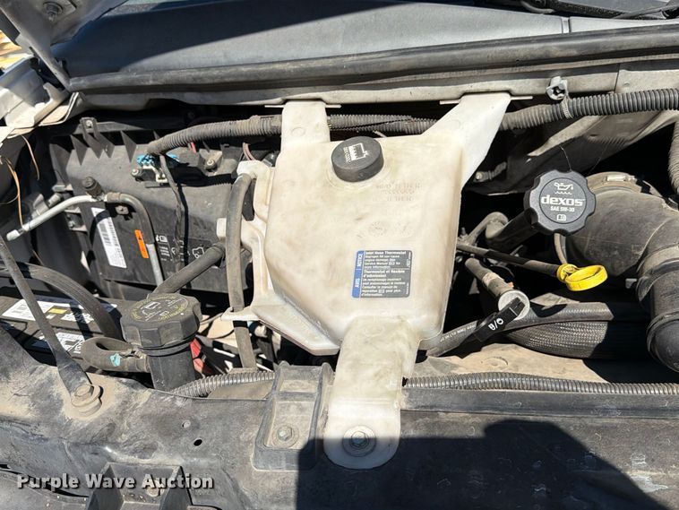 image for item EP3053 2017 Chevrolet Express 2500 van
