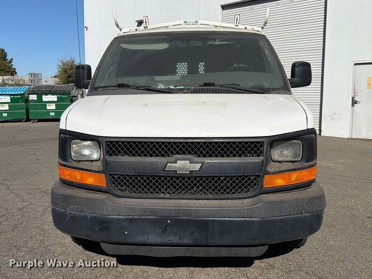 image for item EP3054 2014 Chevrolet Express 2500 van