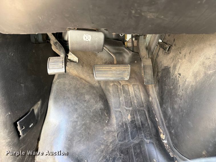 image for item EP3054 2014 Chevrolet Express 2500 van
