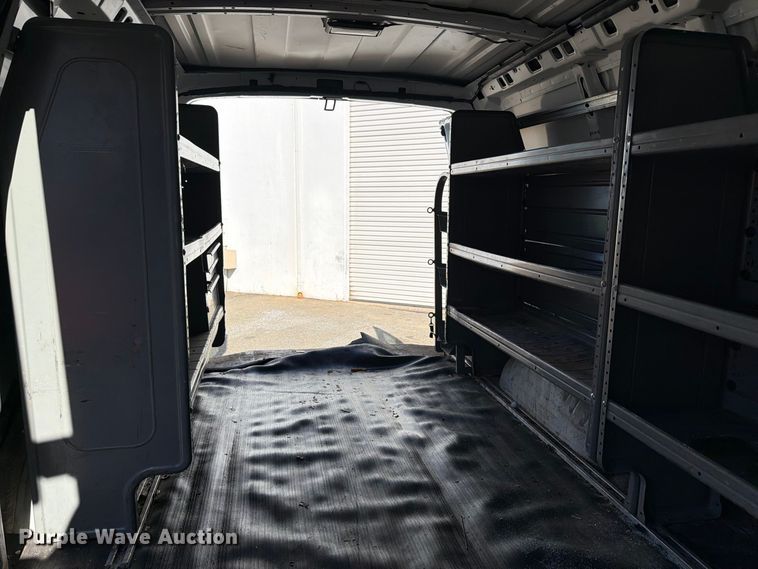 image for item EP3054 2014 Chevrolet Express 2500 van