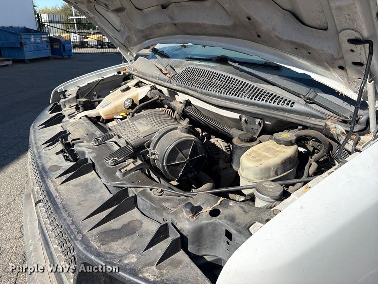 image for item EP3054 2014 Chevrolet Express 2500 van