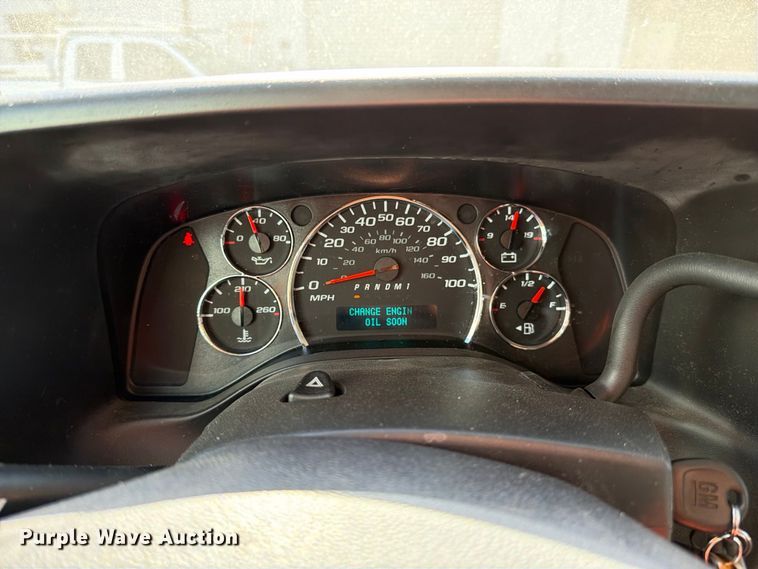 image for item EP3055 2019 Chevrolet Express 2500 van