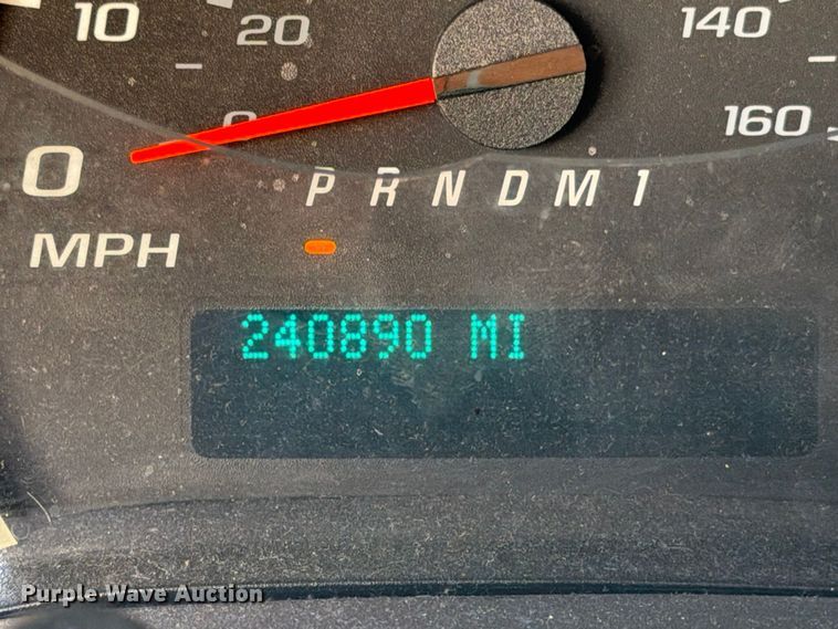 image for item EP3056 2017 Chevrolet Express 2500 van