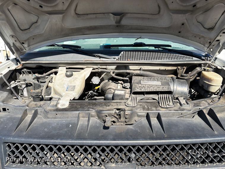 image for item EP3056 2017 Chevrolet Express 2500 van