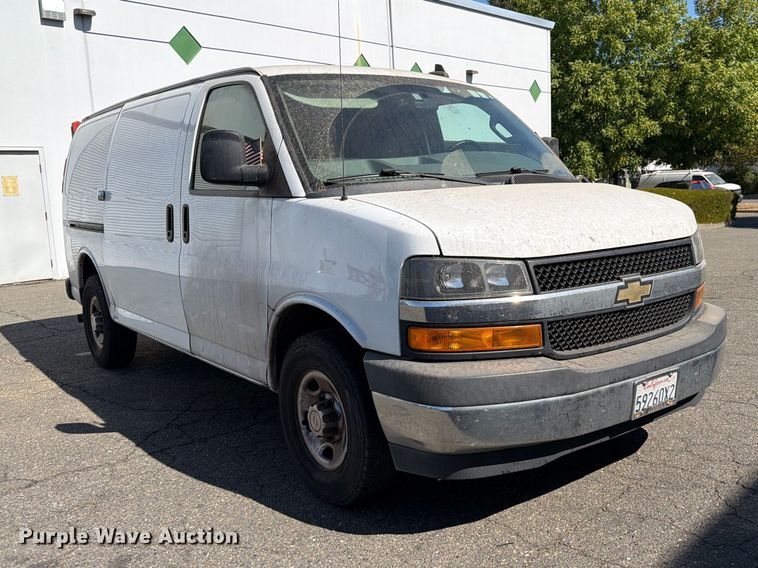 image for item EP3057 2020 Chevrolet Express 2500 van