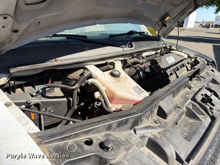 image for item EP3057 2020 Chevrolet Express 2500 van