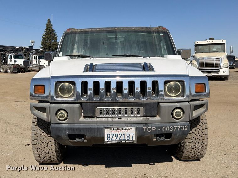 image for item EP3059 2005 Hummer H2 limousine