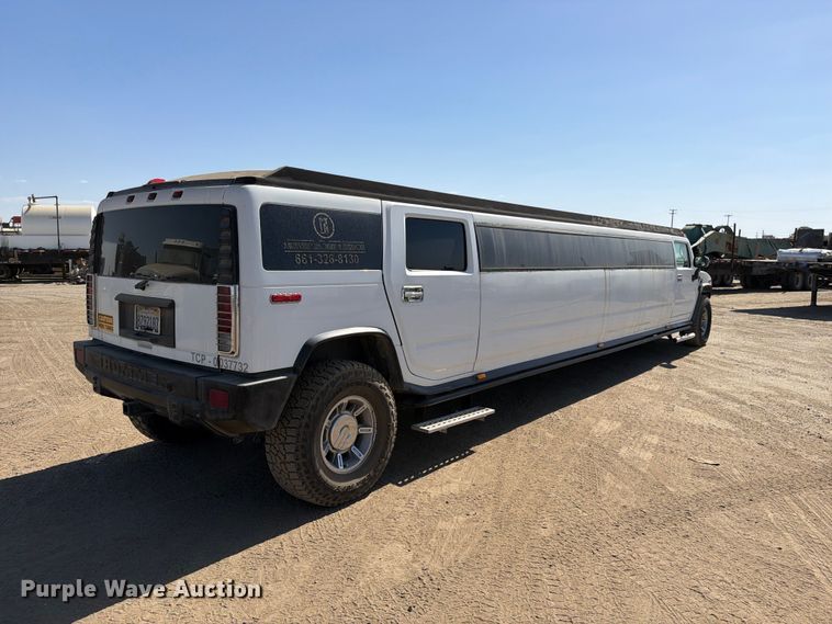 image for item EP3059 2005 Hummer H2 limousine